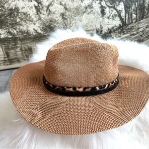 Vince Camuto Panama Hat Tan Brown Double Buckle Leopard